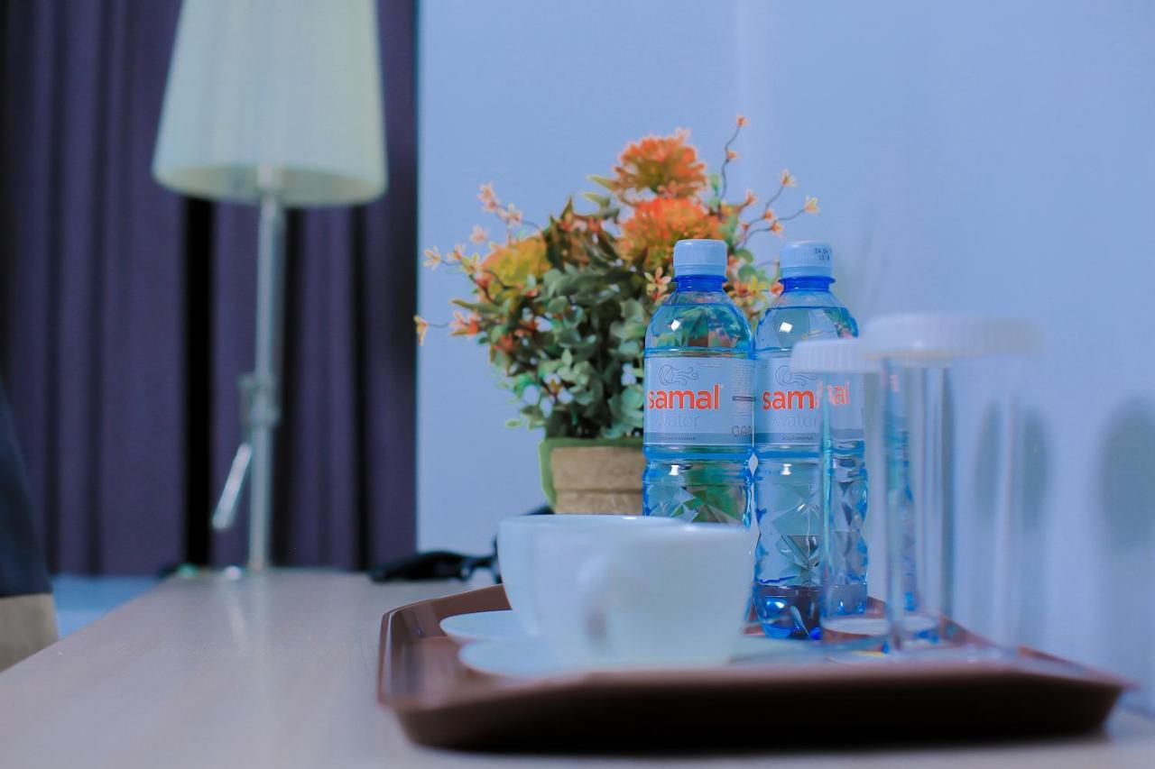 Astra Hotel อัลมาตี ภายนอก รูปภาพ