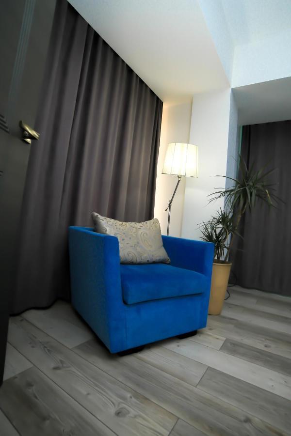 Astra Hotel อัลมาตี ภายนอก รูปภาพ