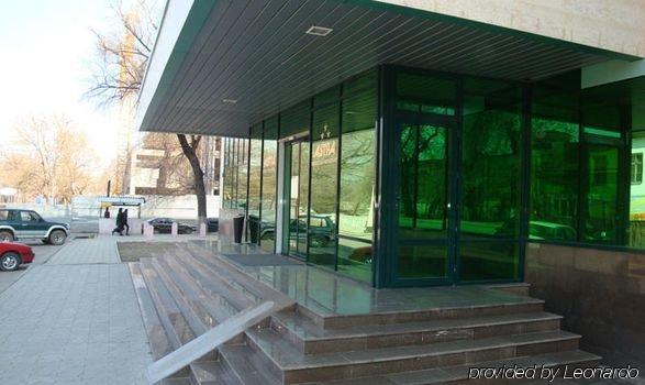 Astra Hotel อัลมาตี ภายนอก รูปภาพ