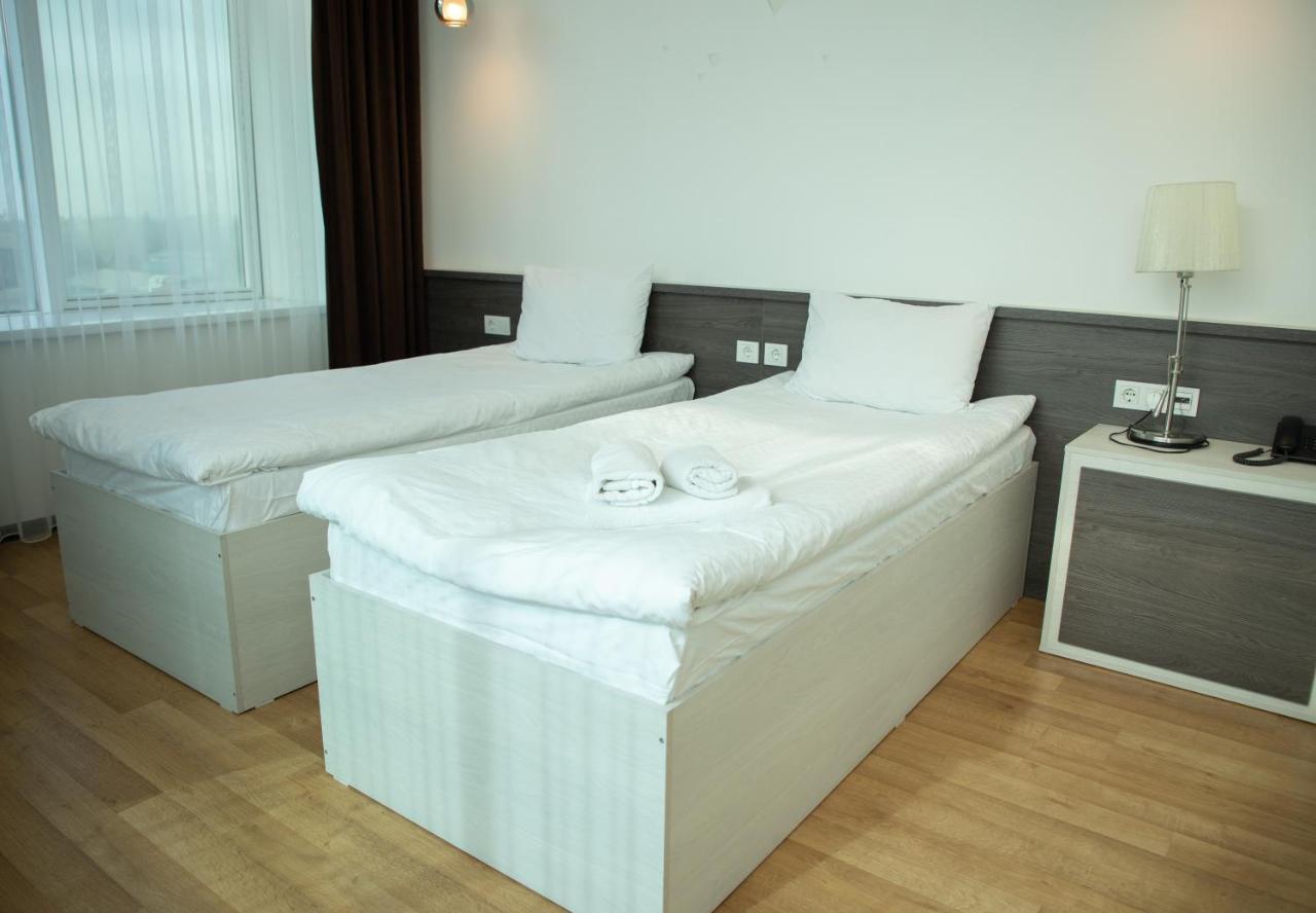 Astra Hotel อัลมาตี ภายนอก รูปภาพ